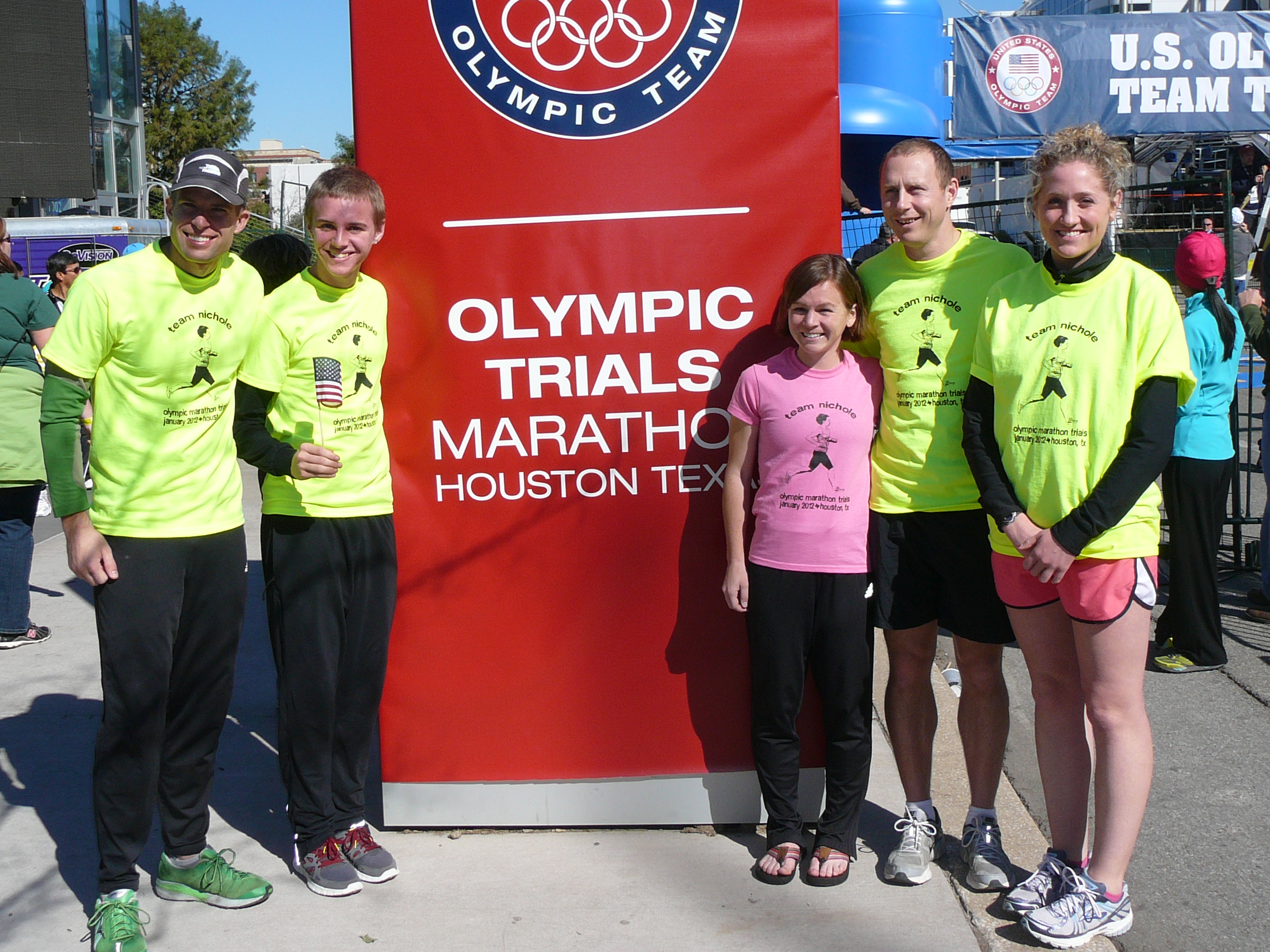 Nichole Porath Peterson ’05, Nathan Porath ’05, Leighton Becher ’15, Brenden Huber, and Hailey Harren ’07